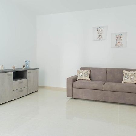 Raganzino Apartment Pozzallo - New Building エクステリア 写真